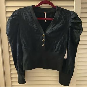 NWT- Free People Puff Shoulder Top